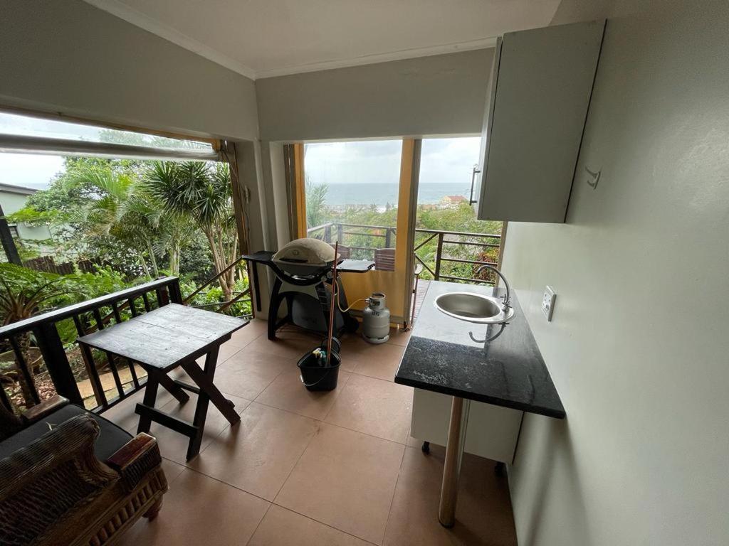 Villa Jaime Self Catering Баллито Экстерьер фото